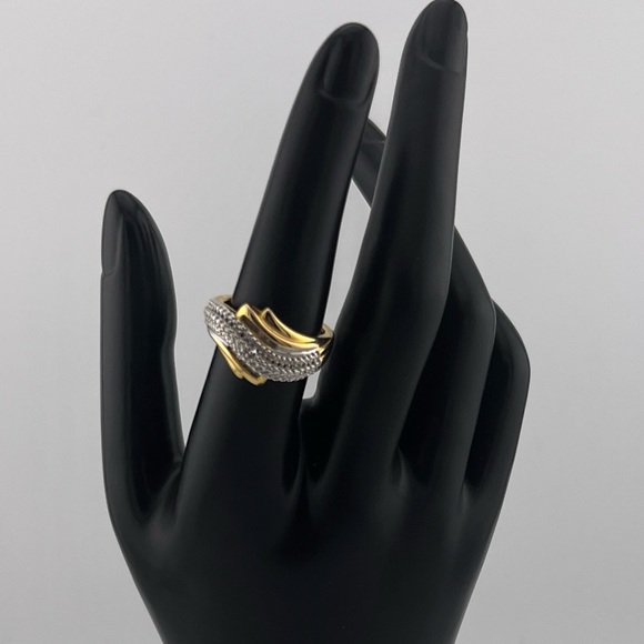 Ring - Picture 7 of 7